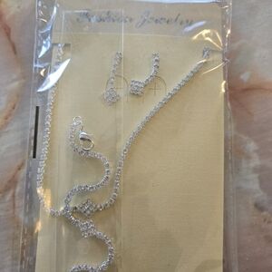 Elegant Silver Jewelry Set
